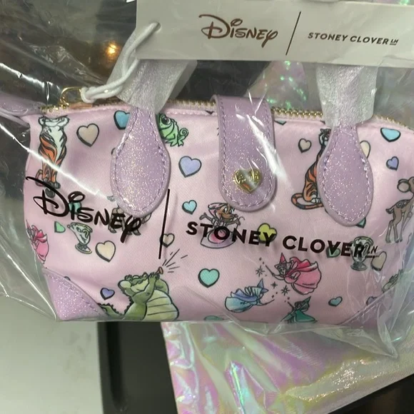 24HR DROP ⬇️ Disney X Stoney Clover Princess sidekicks pouchette crossbody - Picture 5 of 6